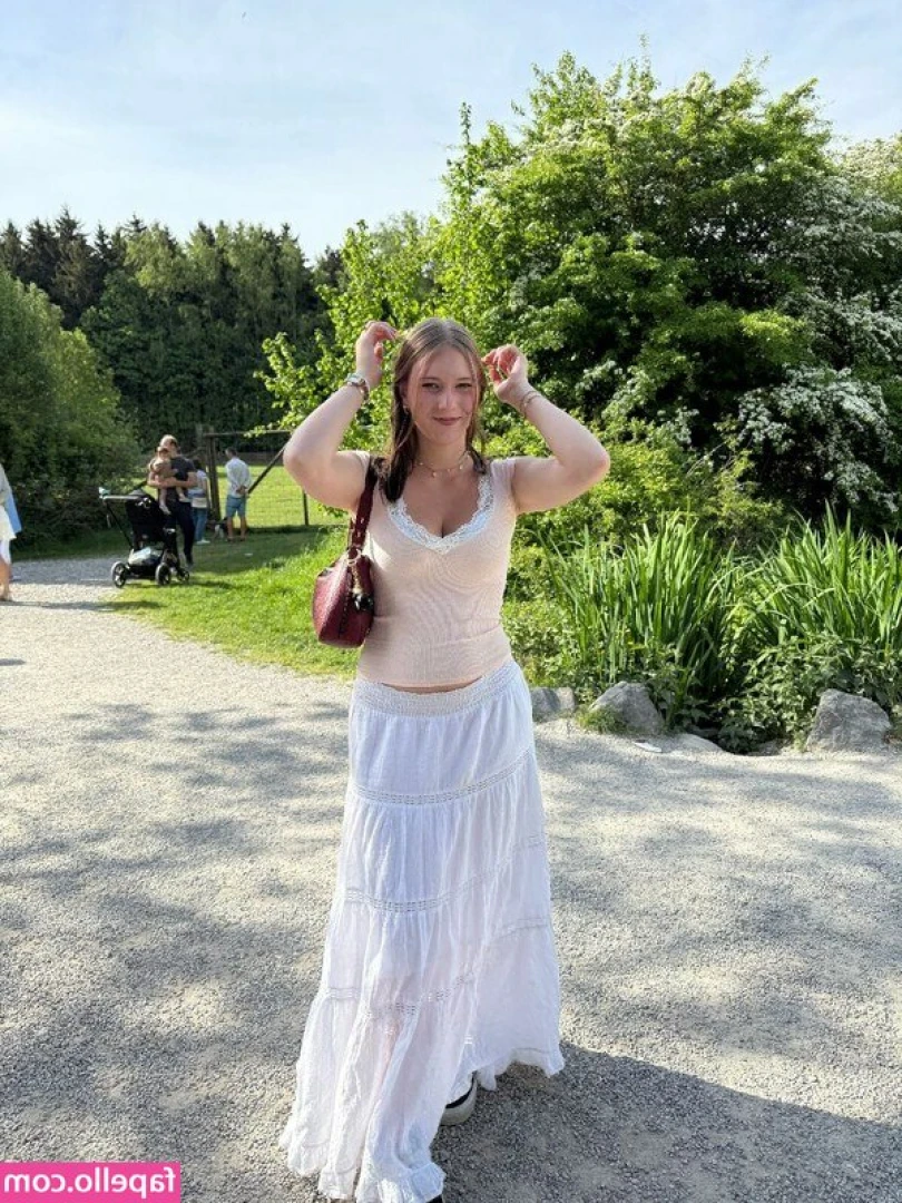 kiaradjimsiti - Show me I have your full attention ;)