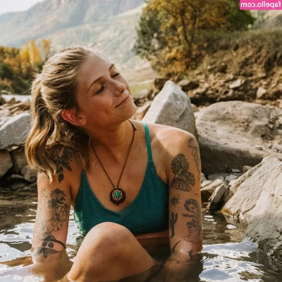 Abigail Martin [ abigail-martin ] - Episode 38: Pop a Tittie, Open a Business  The girls interview Jamie.