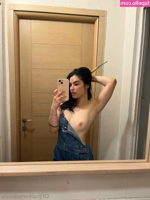 missmaikoxx [ missmaikoxx-3 ] - Think you could handle all this booty