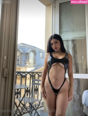 Janet Guzman [ janet-guzman-23 ] - Pikachuuuu