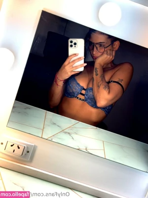 Sofia Alach - Happy Mother’s Day to me, I’ll be dropping a foot set tonight and