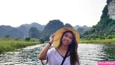 Sophia Phan [ sophia-phan ] - Loved hanging out on the netting naked  hearing the waves hit the