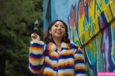 Sophia Phan [ sophia-phan ] - Good Morning tip for tits