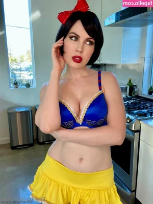 thehaydnporter [ thehaydnporter-3 ] - Since I know y’all wanted to see the front too 😈