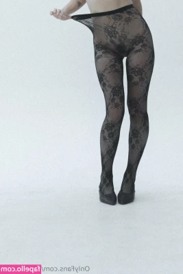 DaisyLove97 - Hey babe make sure you like each post to get me post for your every