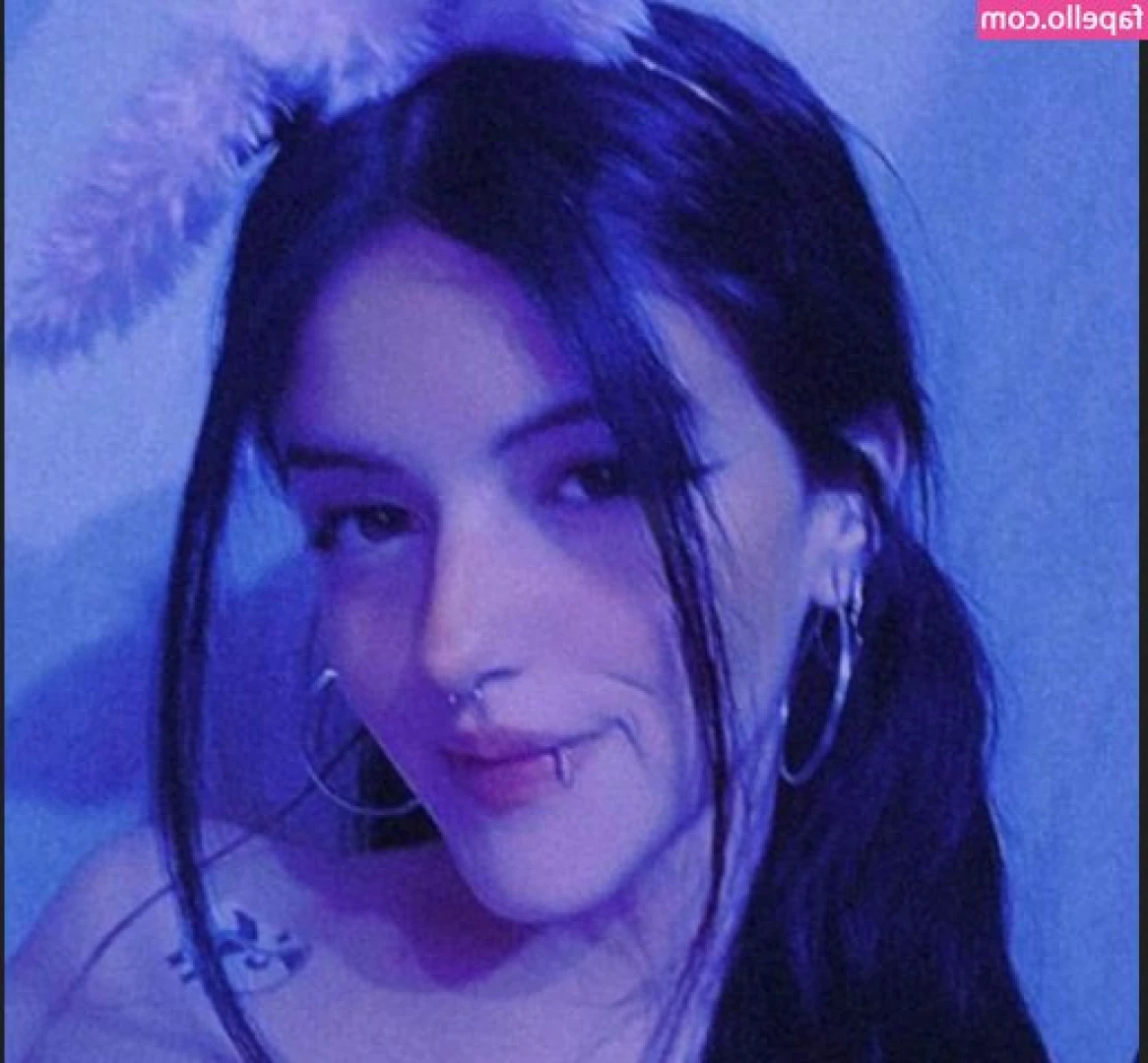 _jesatz [ jesatz ] - Would you fuck me with this?