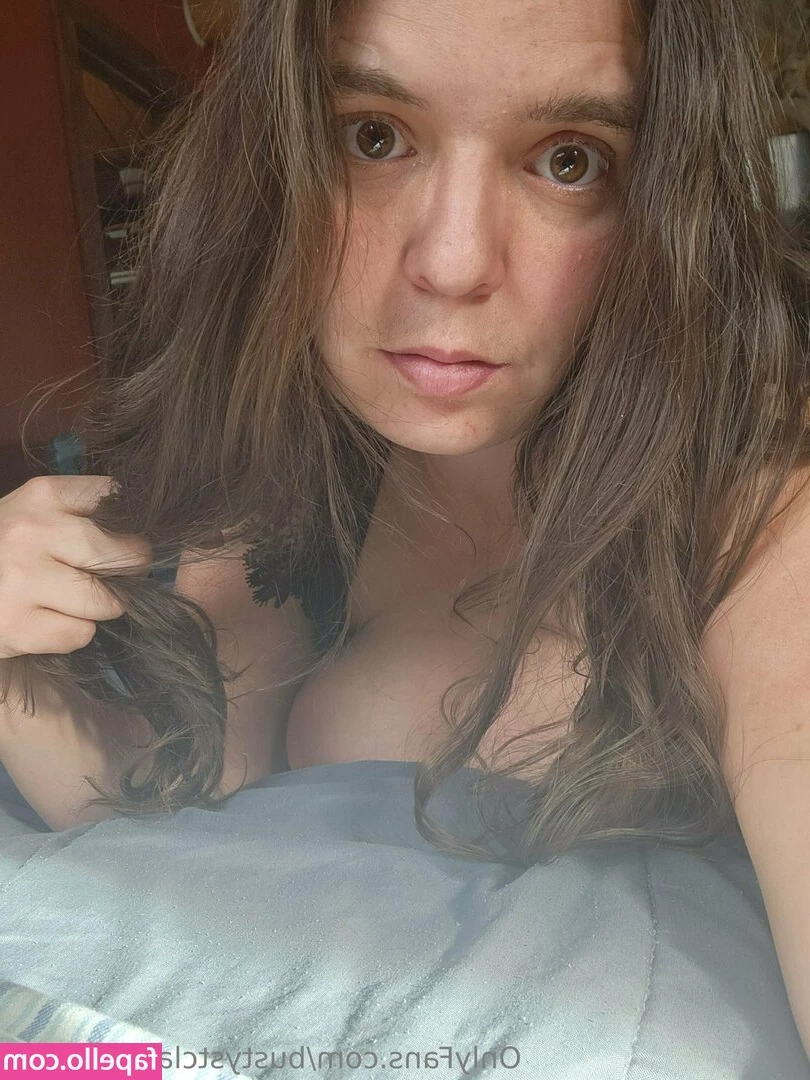 bustystclaire898free - Send me a dm if you can cum as much as my cum blaster 😏