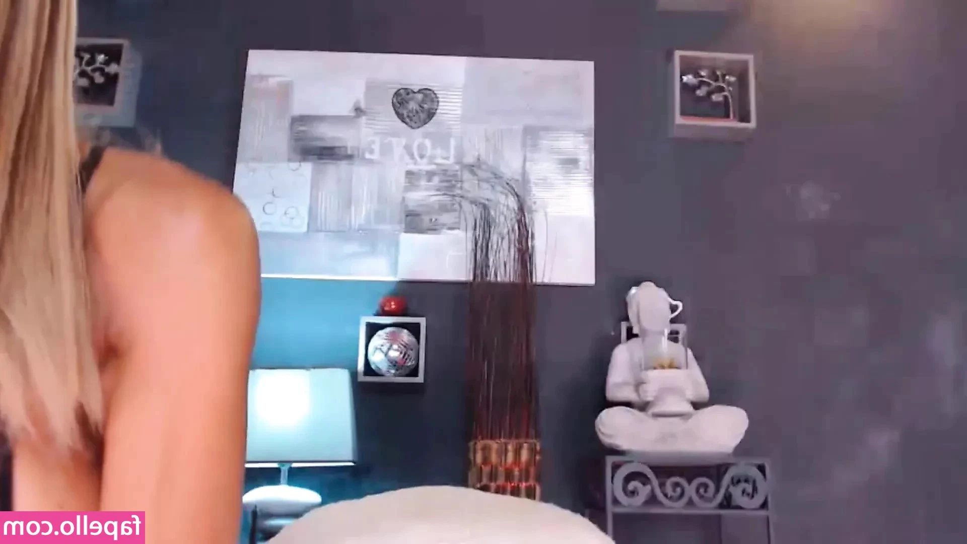 Clara Williams [ clara-williams ] - First you smell, then you lick 🔥 Paulinha Naked