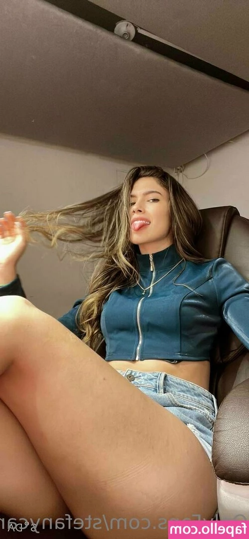 stefanycamacho - Two posts in one day    Look at this new lil outfit   thank you to my