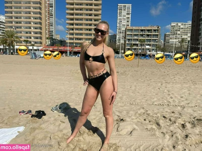 siswet19 - Back to work providing you with all the sexiness you’ve signed up
