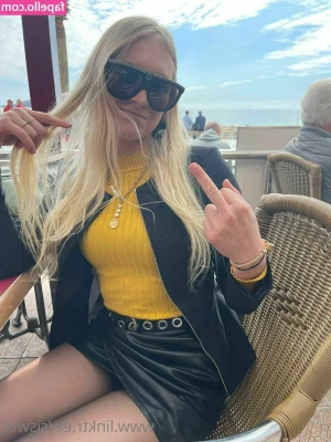 siswet19 - Ready for the weekend to get here like