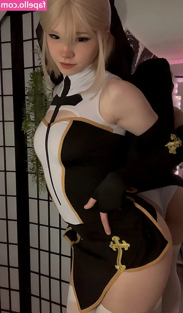 Rainsonline - looking to creat some ass worship videos