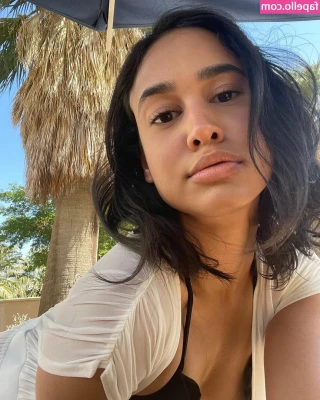 Emily Tosta [ emily-tosta ] - It’s too damn hot to wear clothes. 🔥🥵 Won’t you join me