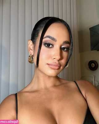 Emily Tosta [ emily-tosta ] - from my bag to buttcrush