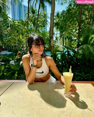 Aaliyah Yasin [ aaliyah-yasin ] - Please  just finish me off  x x