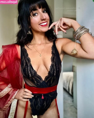 Aaliyah Yasin [ aaliyah-yasin ] - A fine day to take a selfie! ✨