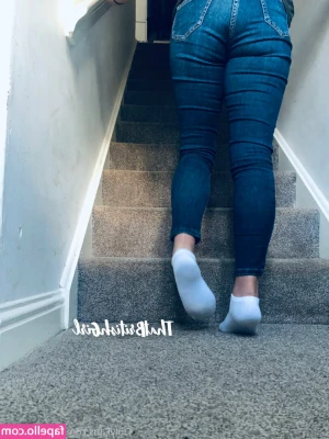 Aaliyah Yasin [ aaliyah-yasin ] - just can’t get over this look ✨🩶 also just can’t get over
