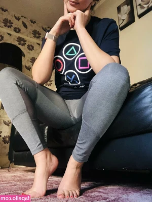Aaliyah Yasin [ aaliyah-yasin ] - Good morning!!!! Pull them to the side 😉 #easyaccess