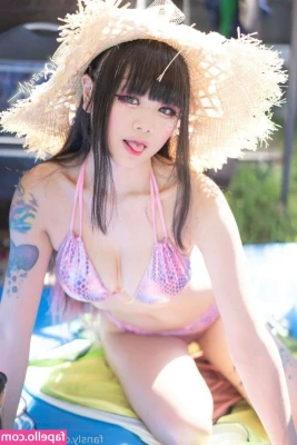 Canniny - Me encantan estos panties y pueden ser tuyos, solo email