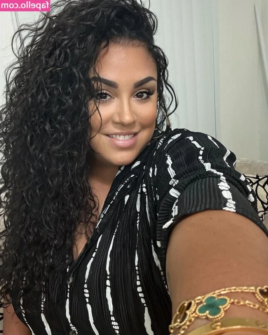 cassandra - I am your gf now but I am very busy and will be answering all your