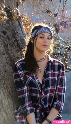 Kira Kosarin [ kira-kosarin ] - Haven t had coffee yet help me wake up  Need some creamer