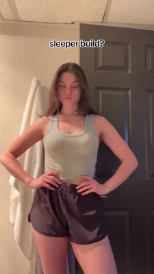 Kira Kosarin [ kira-kosarin ] - All Ass 🤪🍑