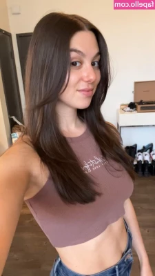 Kira Kosarin [ kira-kosarin ] - Do not forget that for your first monthly subscription you will