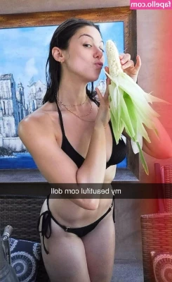 Kira Kosarin [ kira-kosarin ] - putaria gostosa com esse carioca pauzudo   horny with this carioca