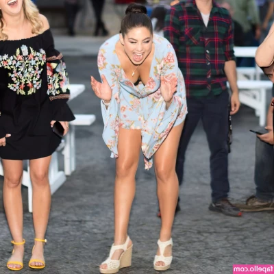 Kira Kosarin [ kira-kosarin ] - miau