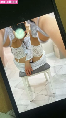 ekaterina_naturally [ ekaterina-naturally ] - The feeling when Siri decides to interrupt the video when your man is