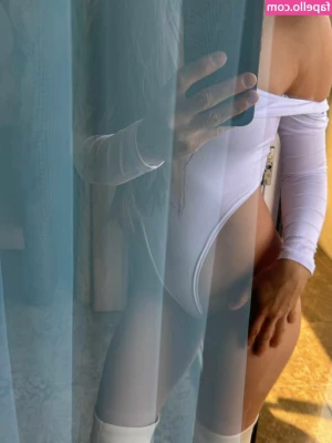 ekaterina_naturally [ ekaterina-naturally ] - fucking my ass with a glass dildo while using a vibrator on my clit! 