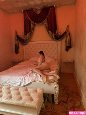 ekaterina_naturally [ ekaterina-naturally ] - would you like to see my panties at the dinner table part 1