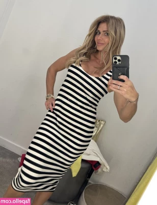 Torrie Wilson [ torrie-wilson ] - Lots of panties for sale in my Manyvids store guys!! This cute thong