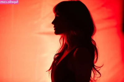 Lauren Mayberry [ lauren-mayberry ] - Join me