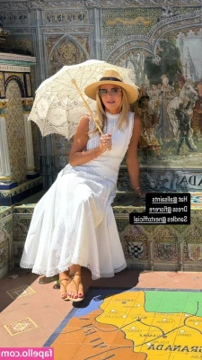 Amanda Holden [ amanda-holden-1 ] - Goddess physique💋