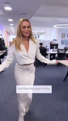 Amanda Holden [ amanda-holden-1 ] - Before I got fucked today hehe 😜