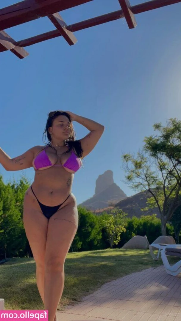 Sara Quintero [ sara-quintero ] - Leaked In Oct 2026