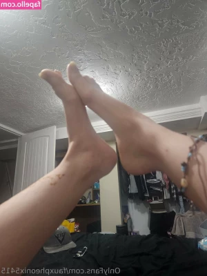 fauxpheonix5415 - Good morning y'all!! Shoot me a dm for a nude nobody has seen before