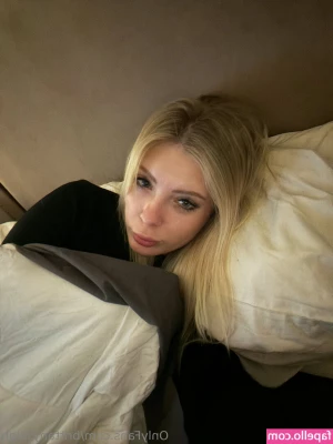 brittany.leigh [ brittany-leigh ] - I'm going to play dress up next week. What should I be?