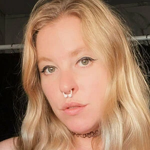 olivia_jones2
