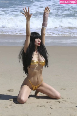 Bai Ling [ bai-ling ] - Good afternoon