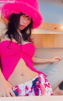 Bai Ling [ bai-ling ] - I M BACK  was a little MIA this weekend  focussing on a gf s big