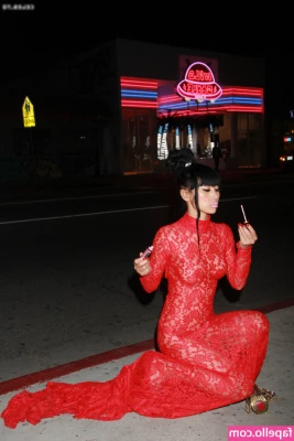Bai Ling [ bai-ling ] - Been a few days since I played with toys....