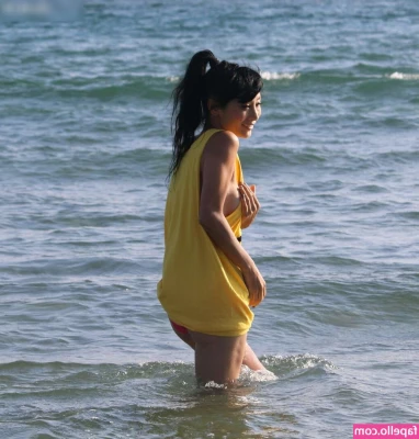Bai Ling [ bai-ling ] - I've got that Friday fuck me hard feeling already xoxo