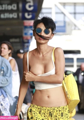 Bai Ling [ bai-ling ] - Freeing my girl for you to enjoy
