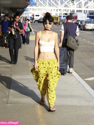 Bai Ling [ bai-ling ] - Missing you over on my private page