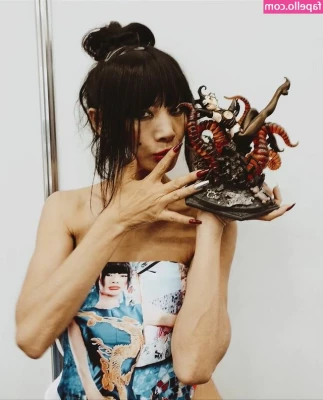 Bai Ling [ bai-ling ] - 🦃 𝑯𝒂𝒑𝒑𝒚