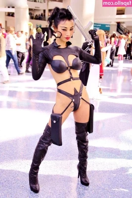 Bai Ling [ bai-ling ] - Also from my japan trip in August, it was extremely hot. So everytime