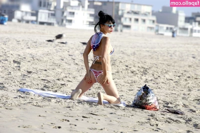 Bai Ling [ bai-ling ] - ❤️❤️❤️❤️Happy valentine's day