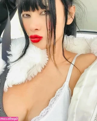 Bai Ling [ bai-ling ] - This G G was so fun  message me to see more of it